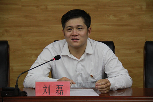 银川市团委副书记刘磊做客"塞上青春"讲坛